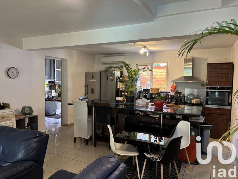 Maison - 170 m² - 9 pièces