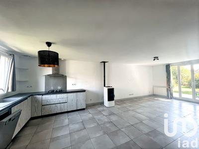 Maison - 97 m² - 5 pièces