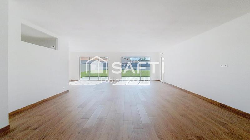 Maison - 143 m² - 6 pièces