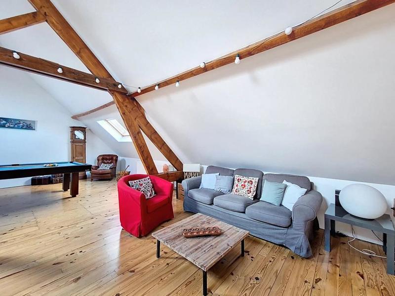 Maison - 160 m² - 7 pièces