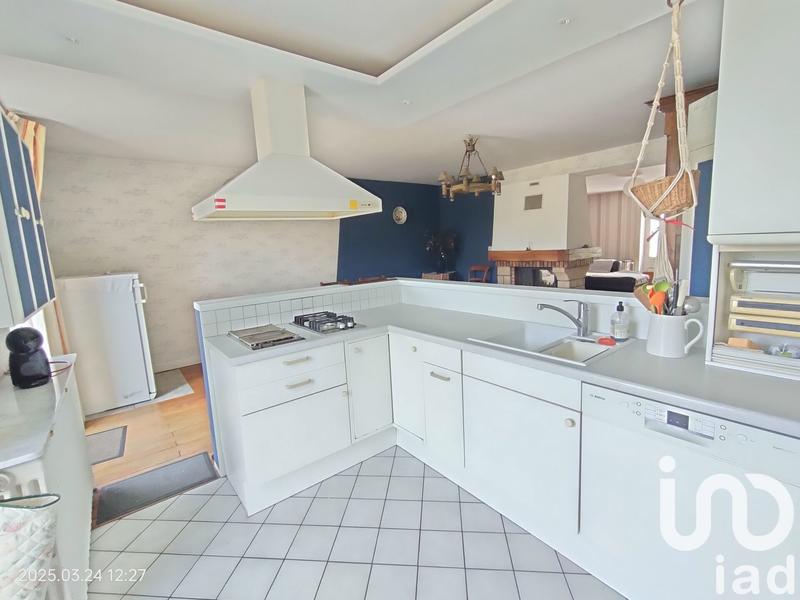 Maison de village - 410 m² - 11 pièces