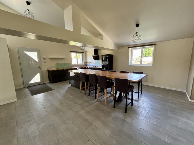 Villa - 190 m² - 6 pièces