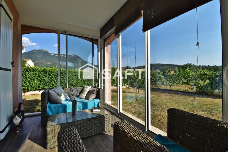 Maison - 104 m² - 4 pièces