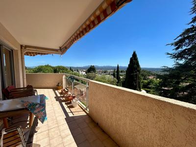 Appartement - 101 m² - 4 pièces