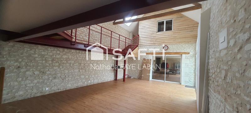 Maison - 325 m² - 8 pièces