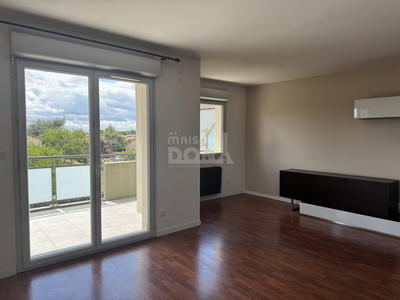 Appartement - 67 m² - 3 pièces