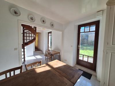 Maison - 160 m² - 5 pièces