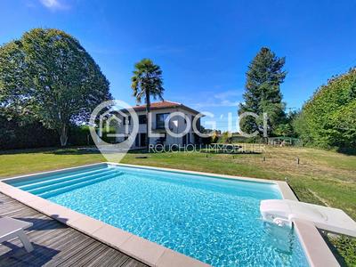 Maison - 156 m² - 6 pièces