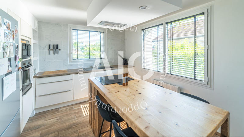 Maison - 168 m² - 5 pièces