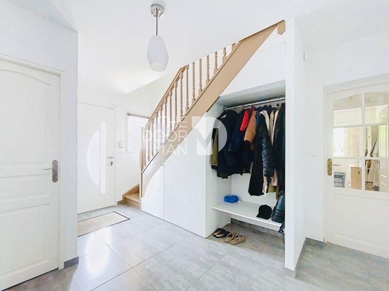 Maison - 136 m² - 5 pièces