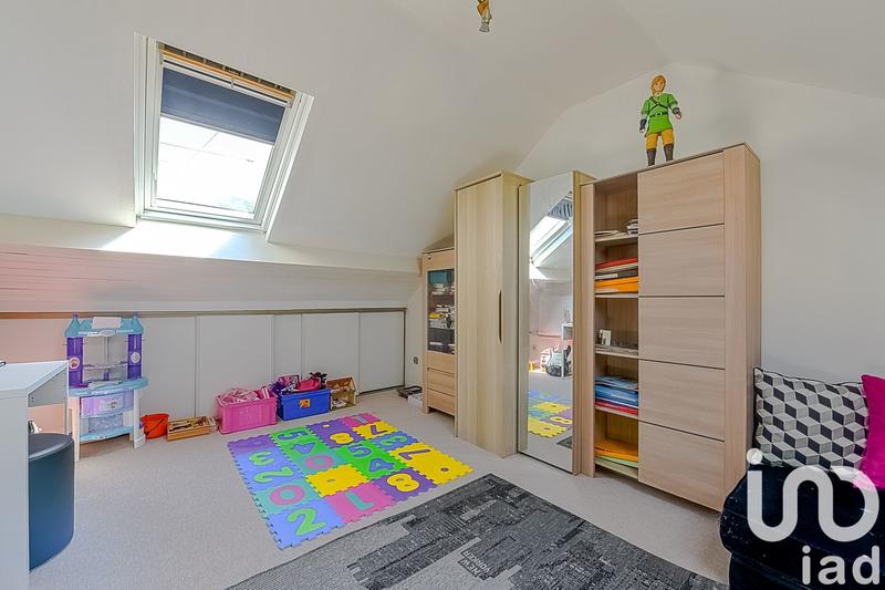 Maison - 171 m² - 9 pièces