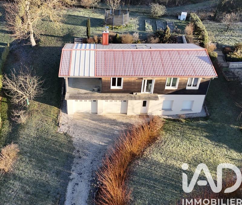 Maison - 135 m² - 6 pièces