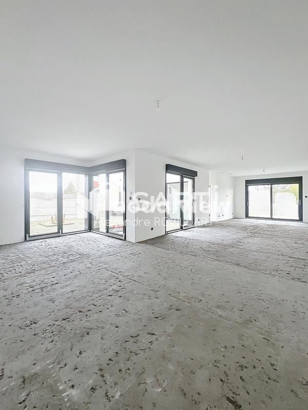 Maison - 200 m² - 6 pièces