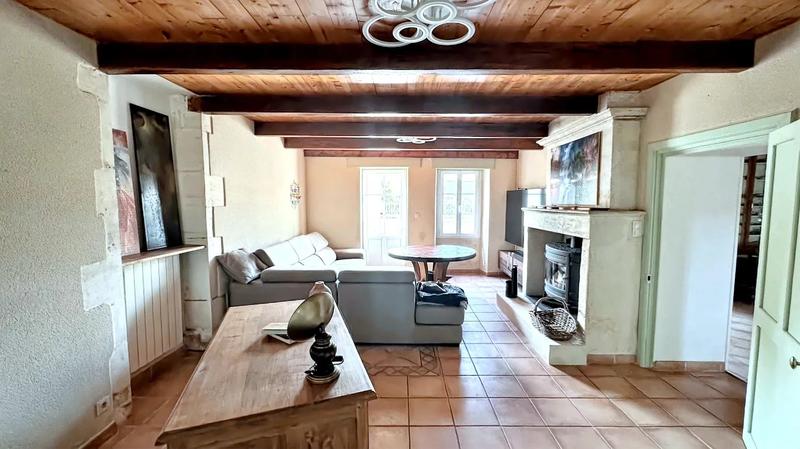 Maison - 225 m² - 8 pièces