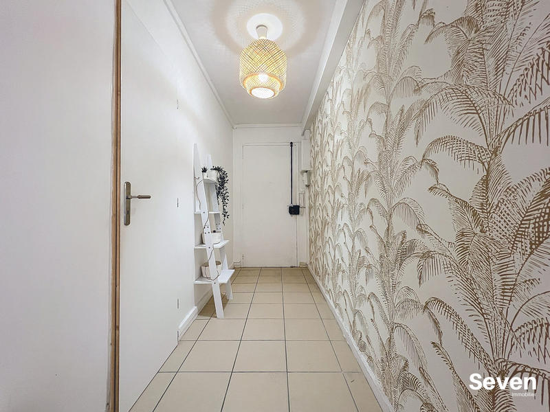 Appartement - 80 m² - 4 pièces