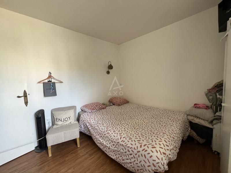 Appartement ancien - 86 m² - 4 pièces