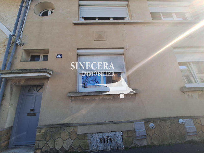 Maison - 100 m² - 5 pièces