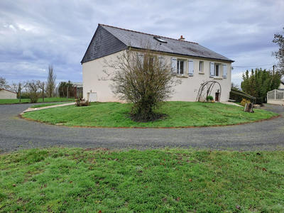 Maison - 105 m² - 7 pièces