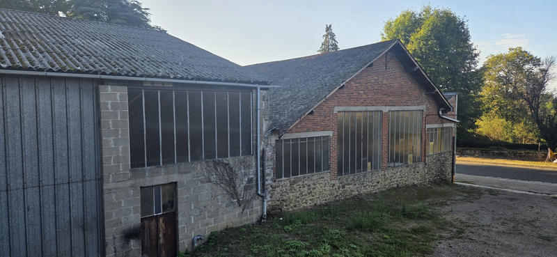 Maison - 500 m² - 4 pièces