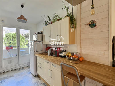 Appartement - 70 m² - 3 pièces