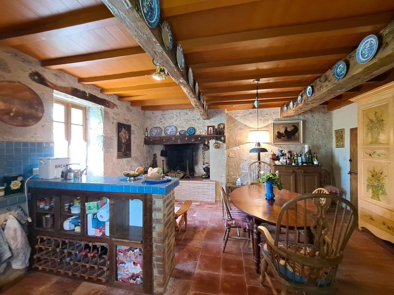 Maison - 186 m² - 5 pièces