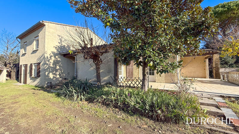 Maison - 208 m² - 7 pièces