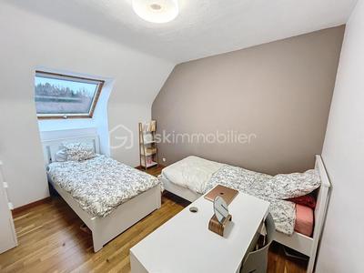 Maison - 100 m² - 6 pièces