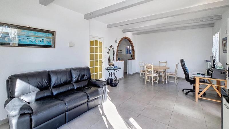 Maison - 143 m² - 6 pièces