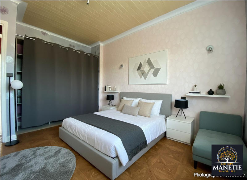 Maison - 97 m² - 6 pièces