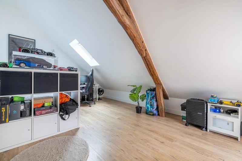 Appartement - 95 m² - 4 pièces