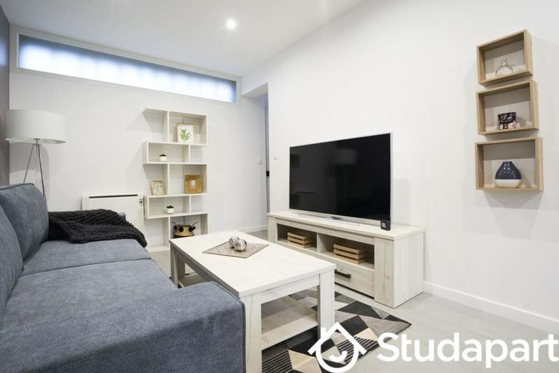 Chambre - 14 m² - 1 pièce