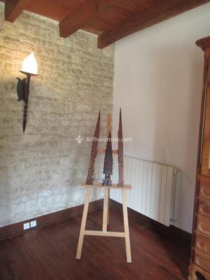 Maison - 274 m² - 8 pièces