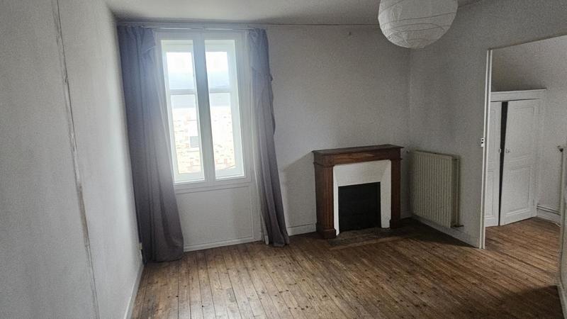 Maison - 149 m² - 7 pièces