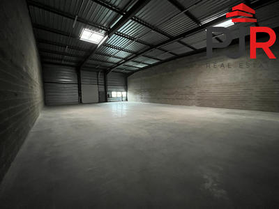 Local d'activités - 259 m²