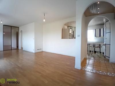 Appartement - 80 m² - 4 pièces