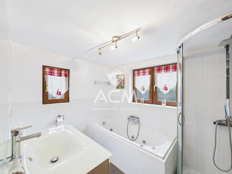 Châlet - 58 m² - 4 pièces