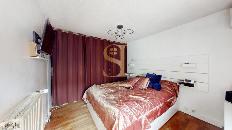 Maison - 96 m² - 6 pièces