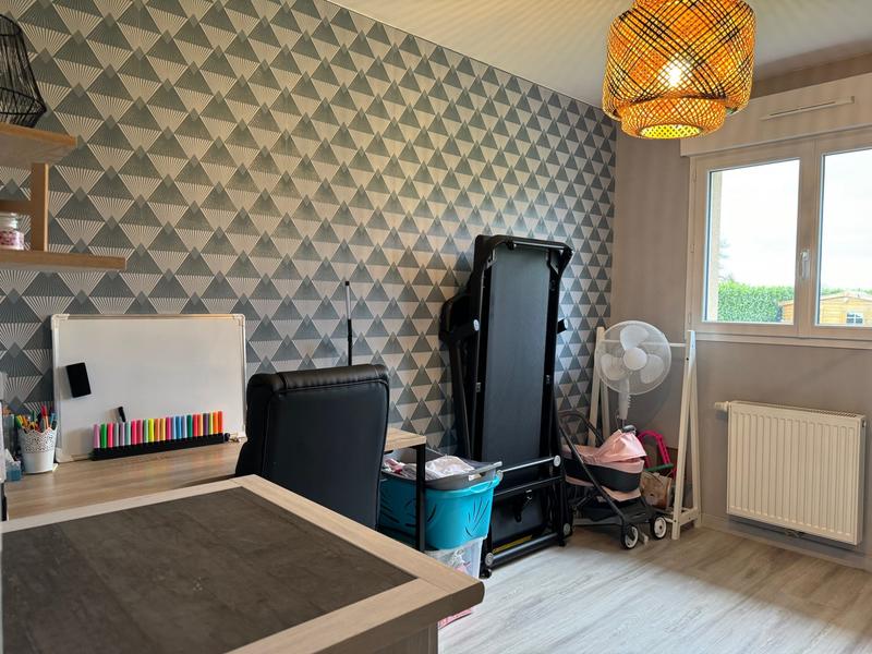 Maison - 95 m² - 4 pièces