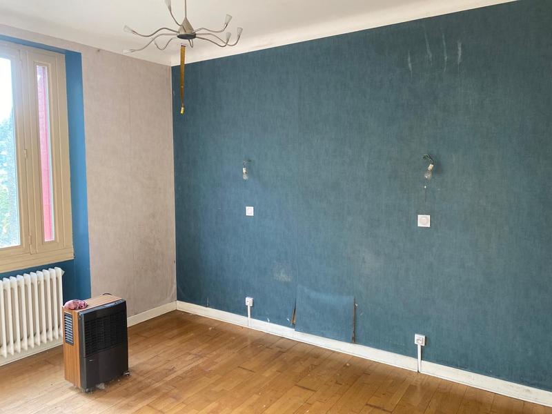 Maison - 74 m² - 6 pièces