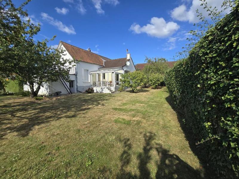 Maison - 140 m² - 7 pièces