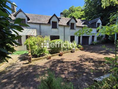 Maison - 177 m² - 7 pièces