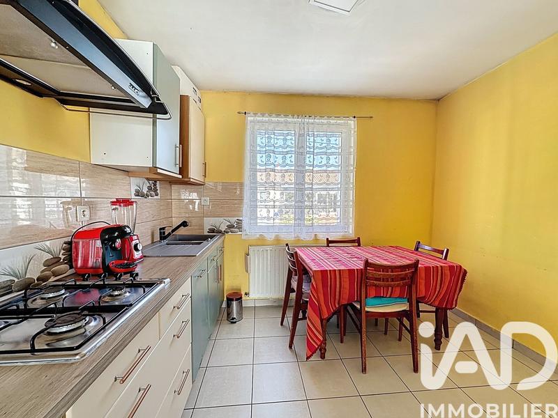 Maison - 104 m² - 4 pièces