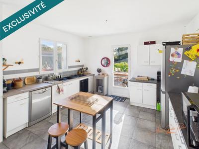 Maison - 138 m² - 6 pièces