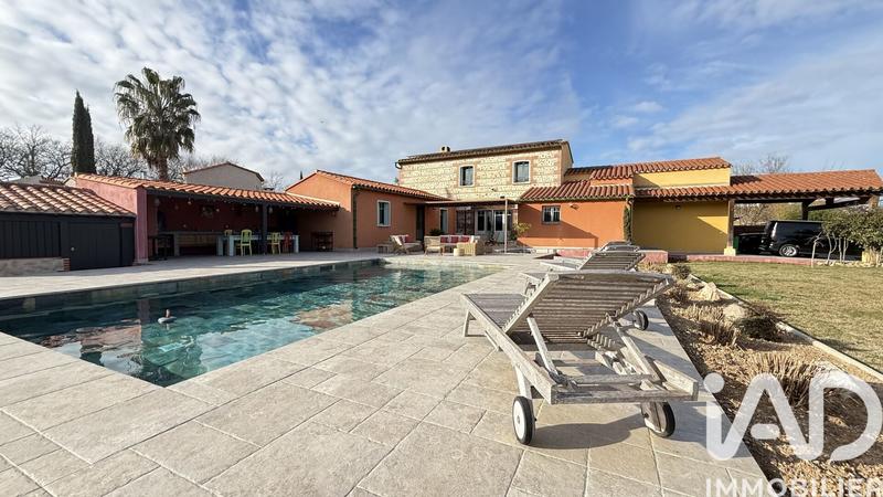 Maison de maîtres - 185 m² - 6 pièces