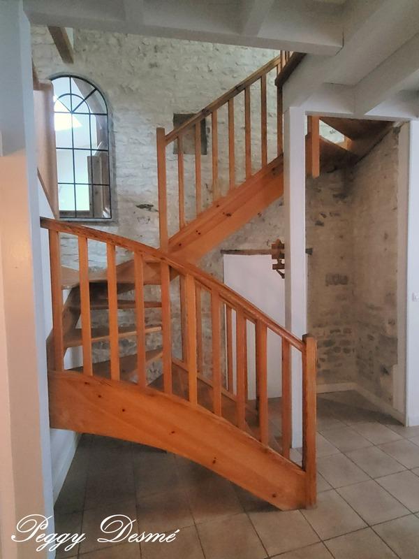 Maison en pierre - 101 m² - 5 pièces