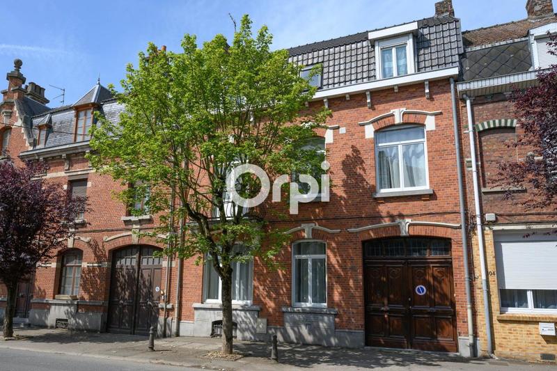 Maison de ville - 218 m² - 8 pièces