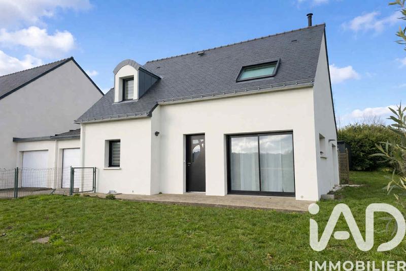 Maison - 95 m² - 6 pièces