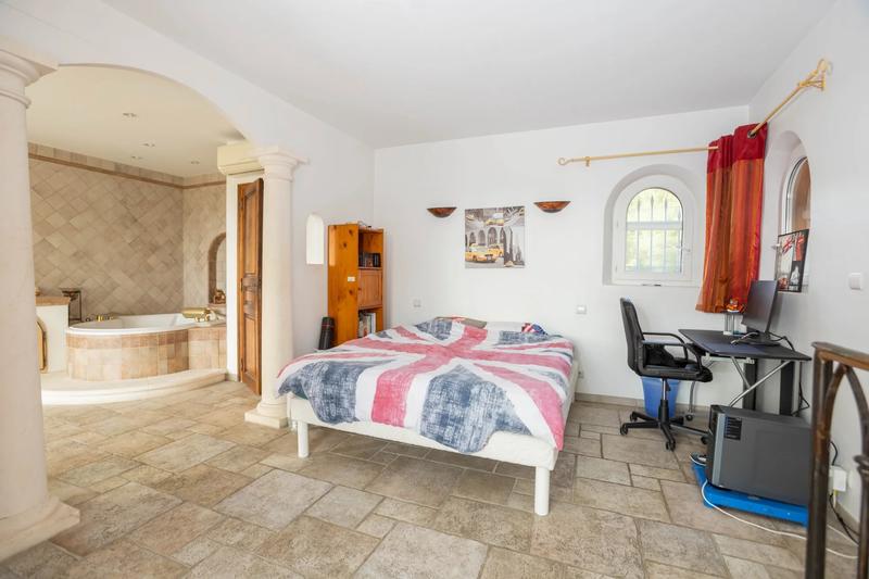 Maison - 154 m² - 5 pièces