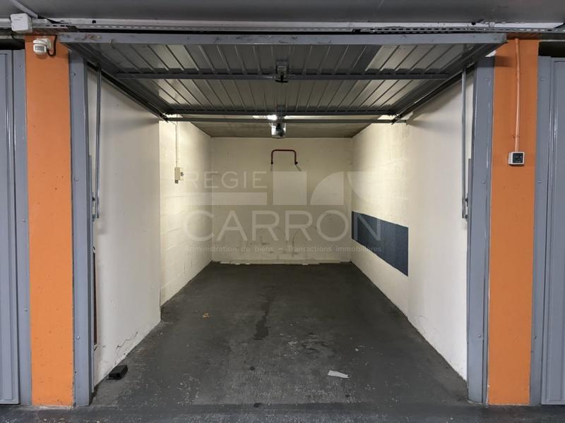 Garage - 12 m²