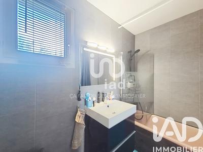 Appartement - 93 m² - 4 pièces